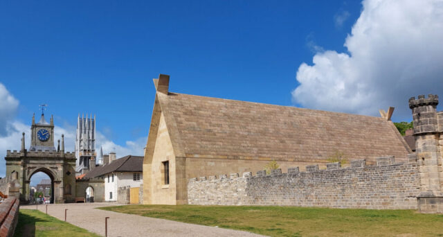 Faith Museum and gatehouse at Auckland Palace